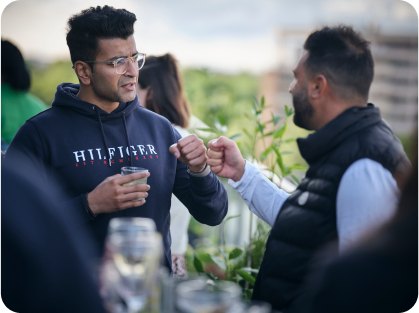 Two Relativians socializing